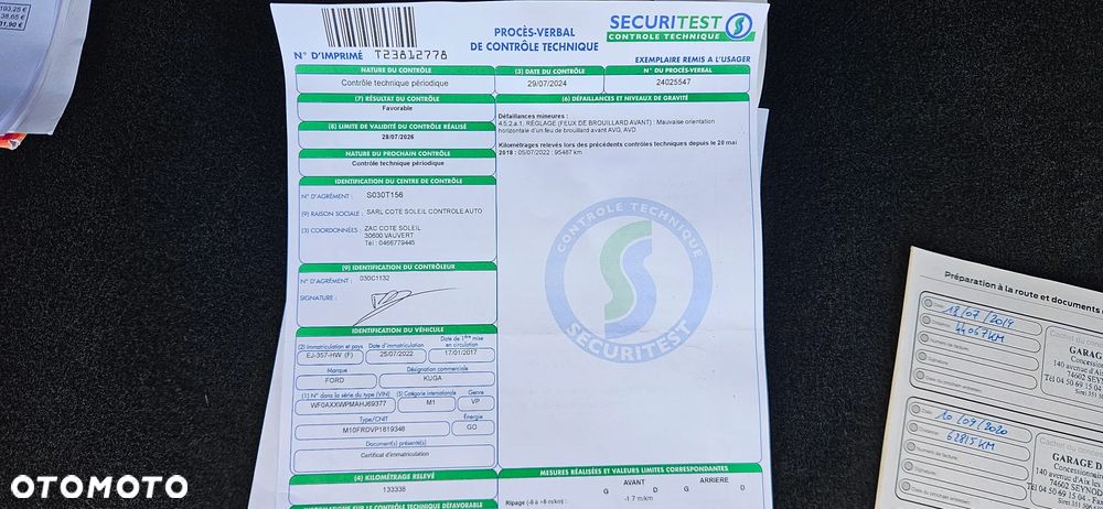 Ford Kuga 2.0 TDCi 2x4 Titanium - 40