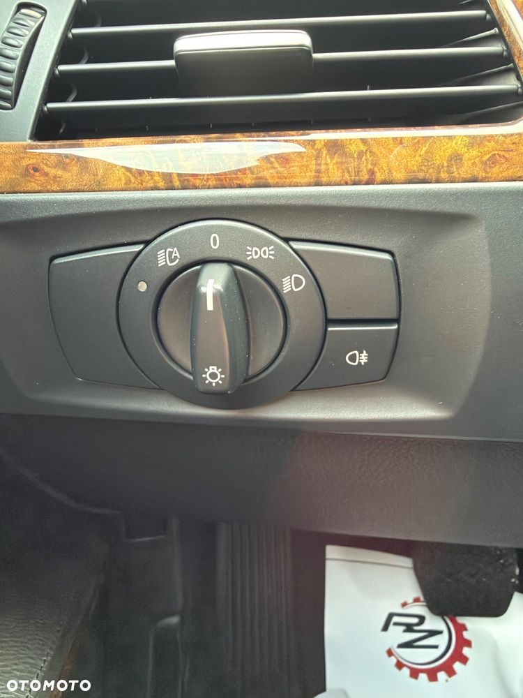 BMW Seria 3 - 21