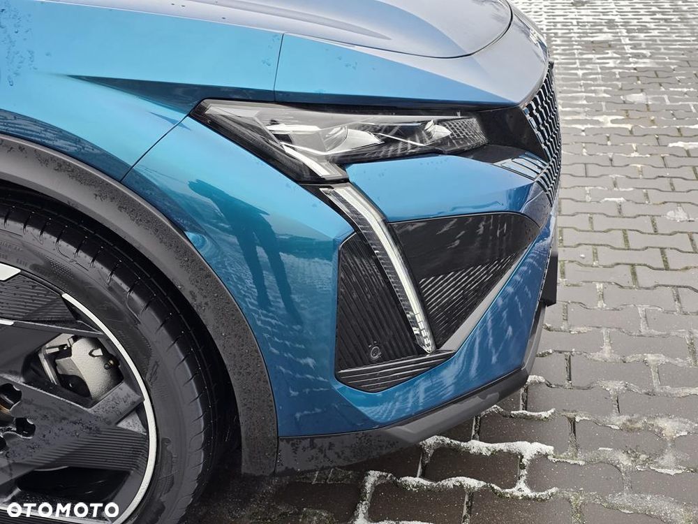 Peugeot 408 1.6 Plug-In Hybrid 225 GT EAT8 - 27