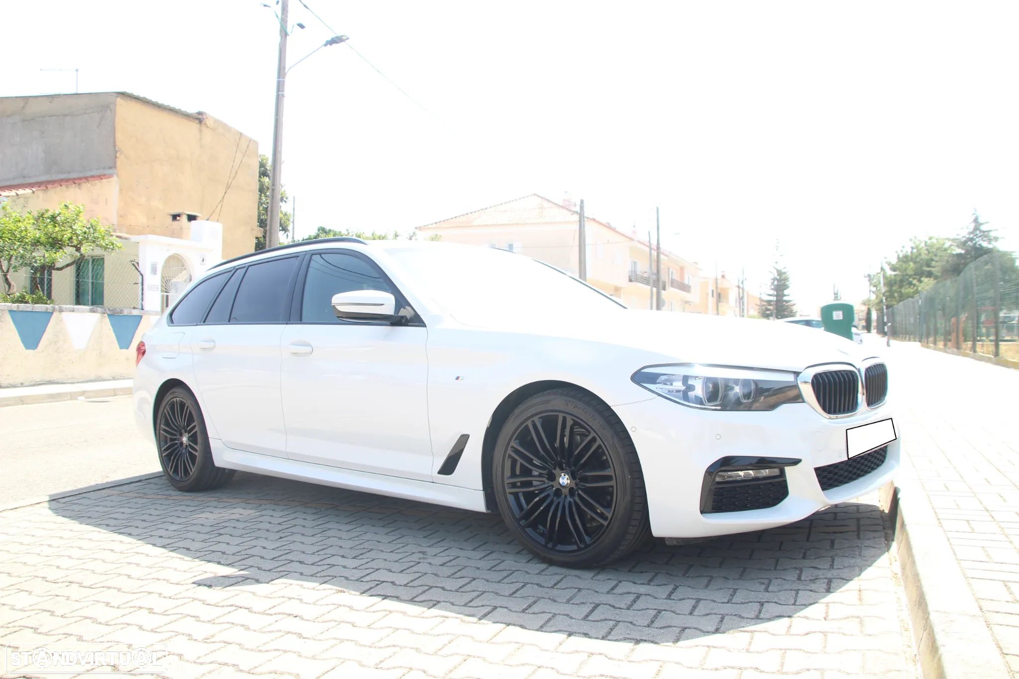 BMW 520 d Pack Desportivo M Auto - 1
