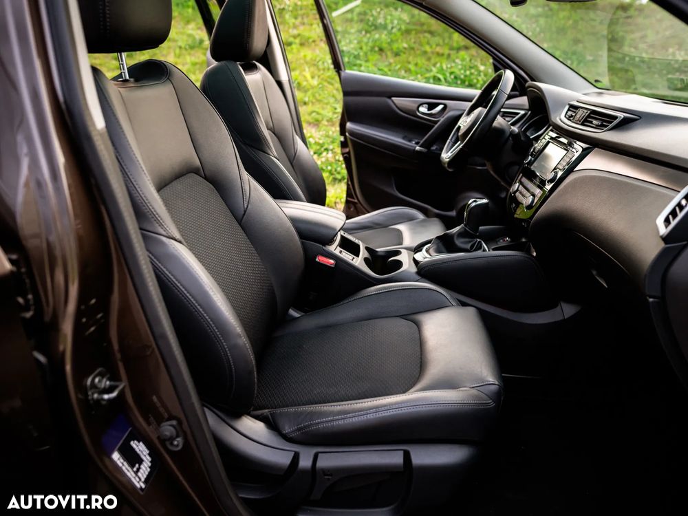 Nissan Qashqai 1.2 DIG-T Xtronic TEKNA - 17