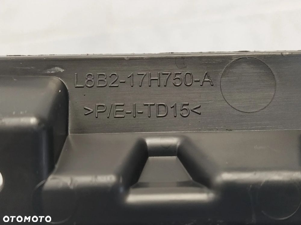 LAND ROVER DEFENDER II L663 GRILL ATRAPA CHŁODNICY ORYGINAŁ - 9