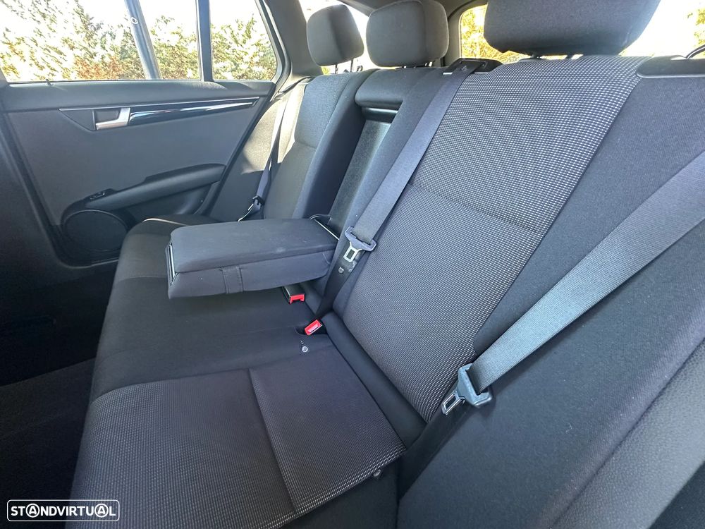 Mercedes-Benz C 220 CDi Elegance BE 124g - 31