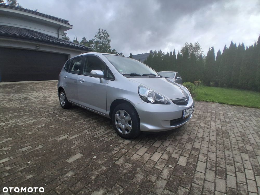 Honda Jazz 1.4 CVT ES - 1