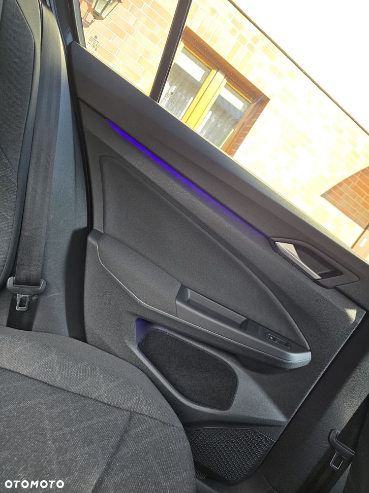 Volkswagen Golf 2.0 TDI SCR DSG Style - 24