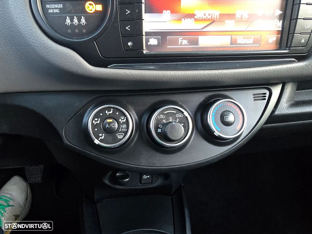 Toyota Yaris 1.0 VVT-i Comfort - 14