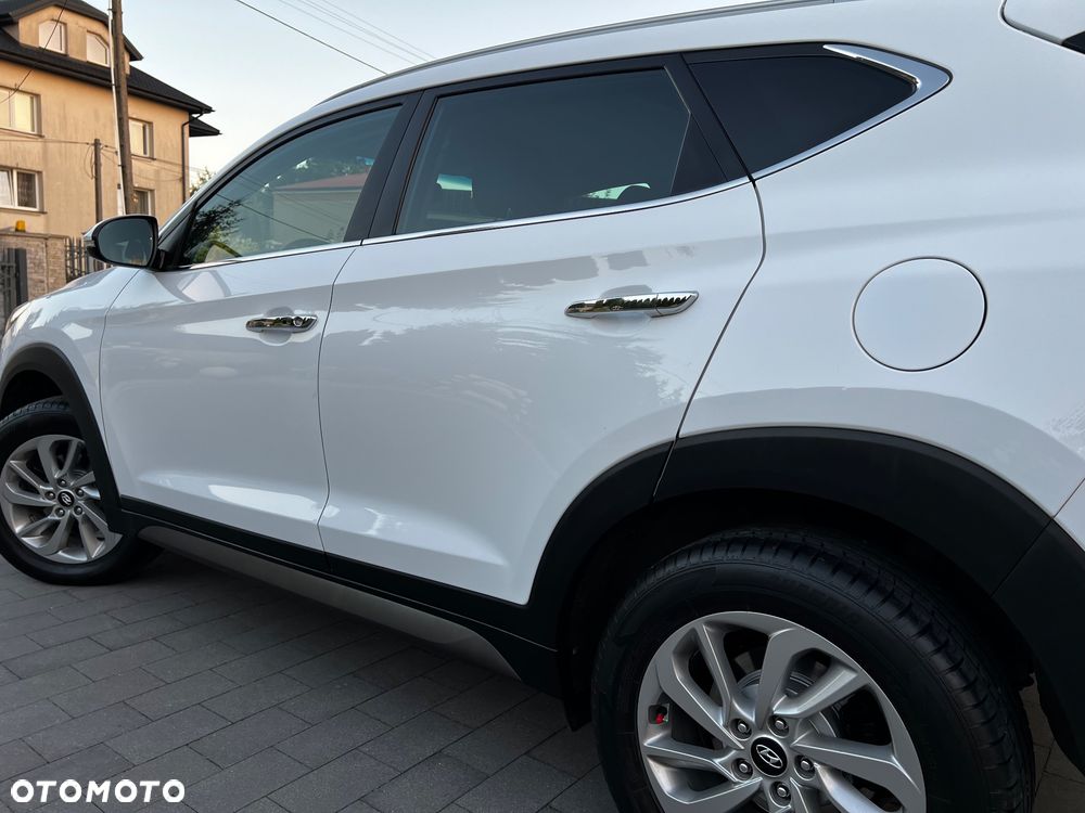 Hyundai Tucson blue 1.6 GDi 2WD Navi - 38