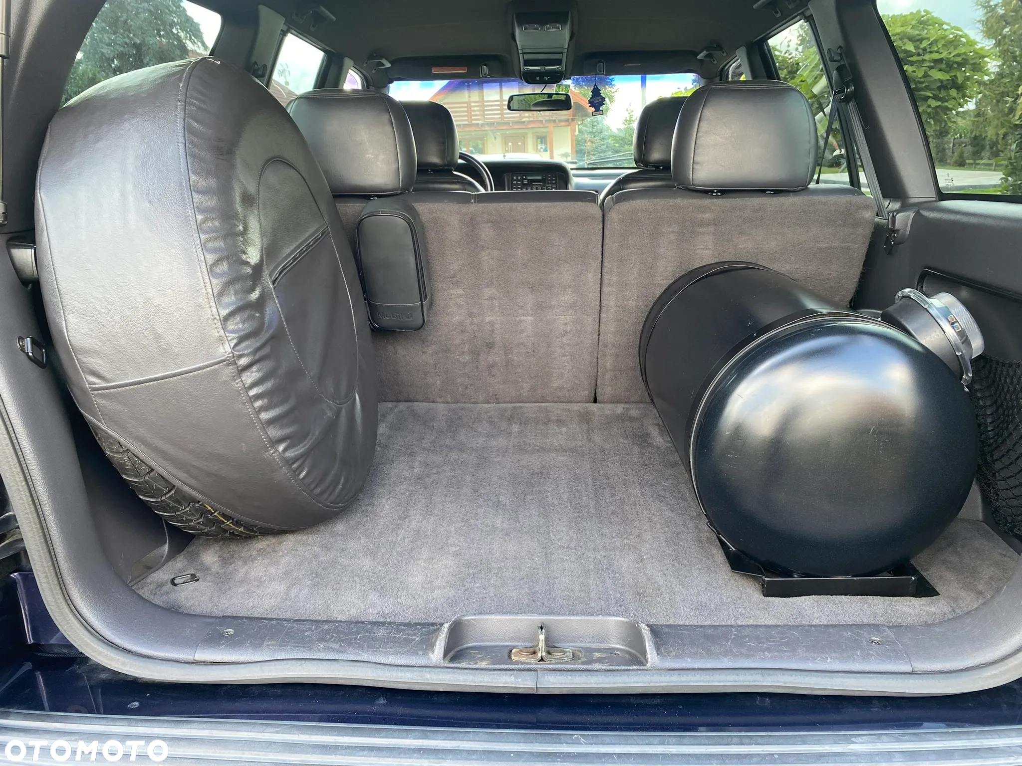 Jeep Cherokee 4.0 Limited - 22