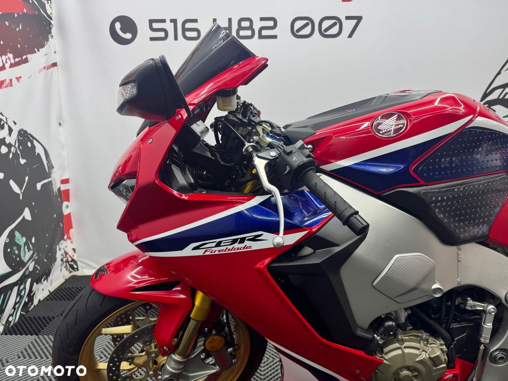 Honda CBR - 12