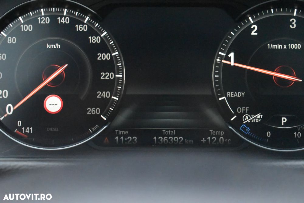 BMW Seria 3 320d xDrive AT - 14