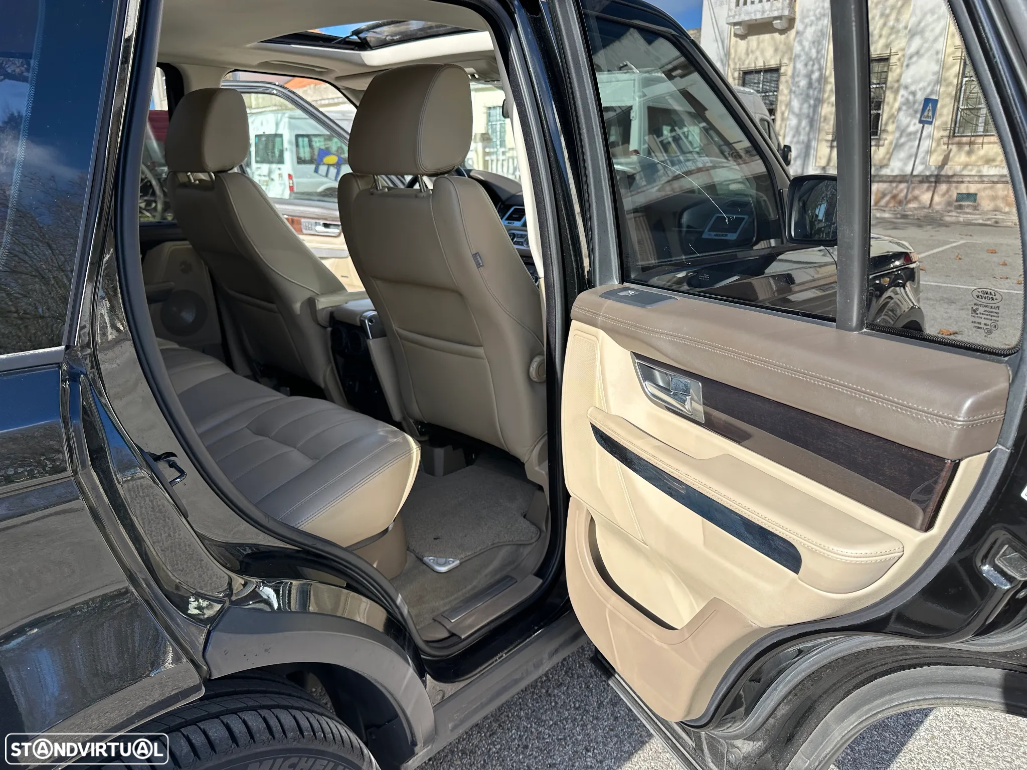 Land Rover Range Rover Sport 3.0 TDV6 HSE - 13