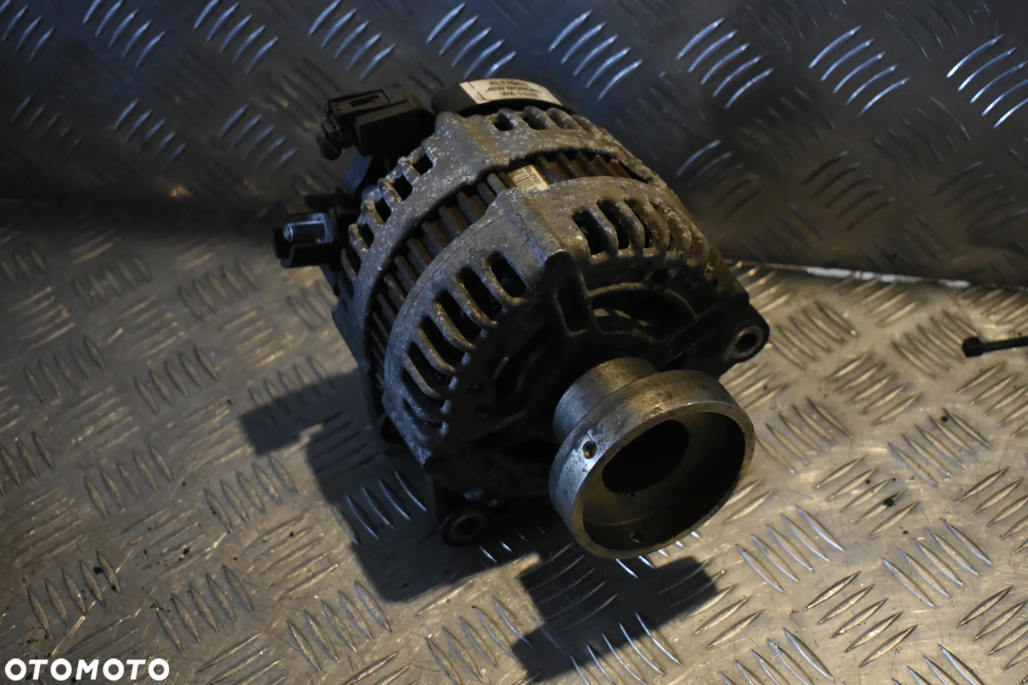 Ford Mondeo MK4 1.8 TDCI ALTERNATOR 0121615008 - 3