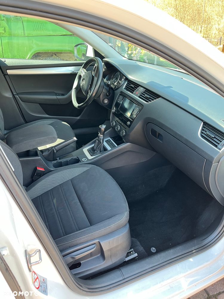 Skoda Octavia 1.6 TDI Ambition - 9
