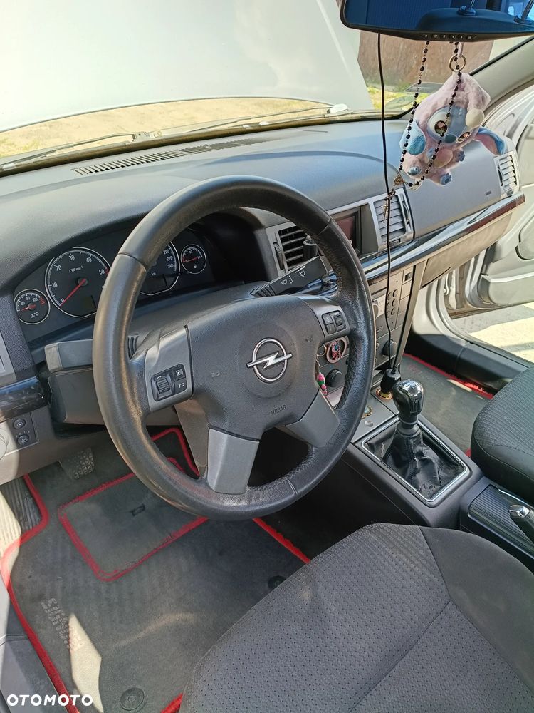 Opel Signum 1.9 CDTI Cosmo - 4