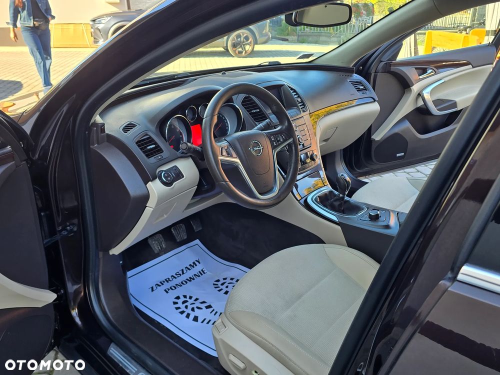 Opel Insignia 1.6 Turbo Cosmo - 29