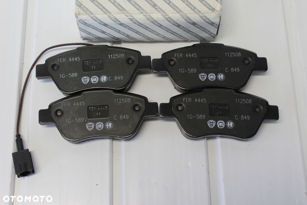 klocki hamulcowe przód przednie fiat alfa citroen opel pugeot oryg 77364158 - 1