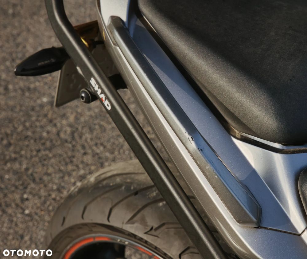 Yamaha FZ - 5
