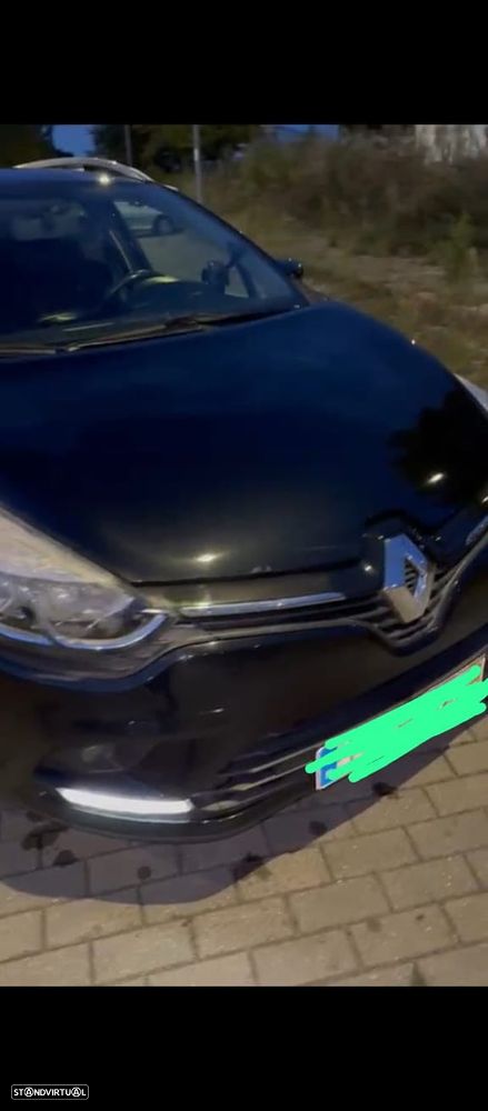 Renault Clio Sport Tourer - 1