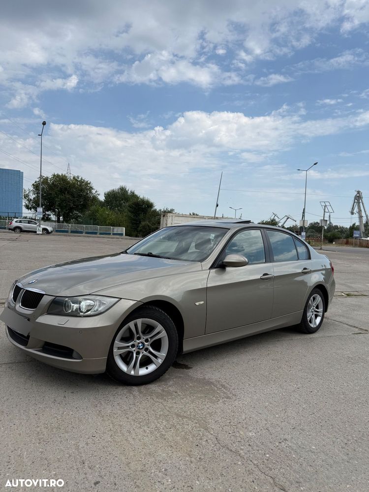 BMW Seria 3 320d DPF Aut. - 2