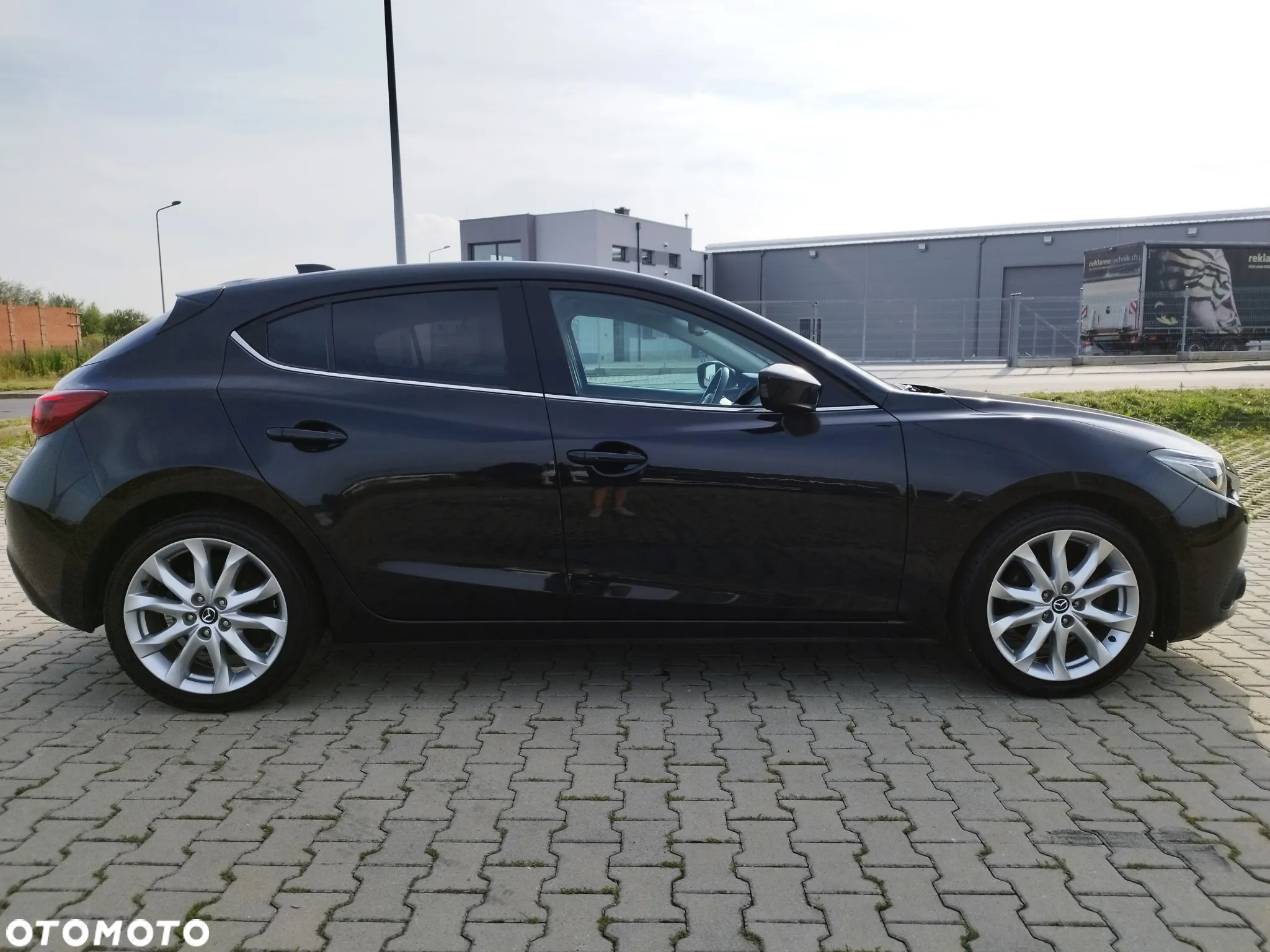 Mazda 3 SKYACTIV-G 120 Urban Limited - 5