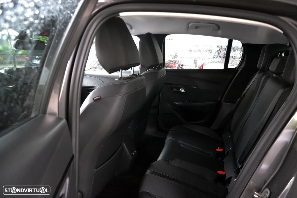 Peugeot 208 PureTech 100 Allure - 10