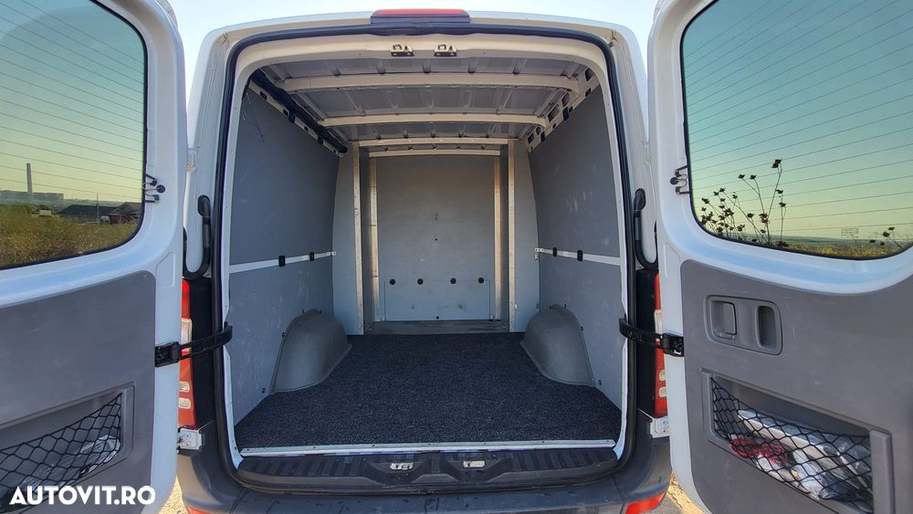 Mercedes-Benz Sprinter (BlueTec) 906.235 - 4