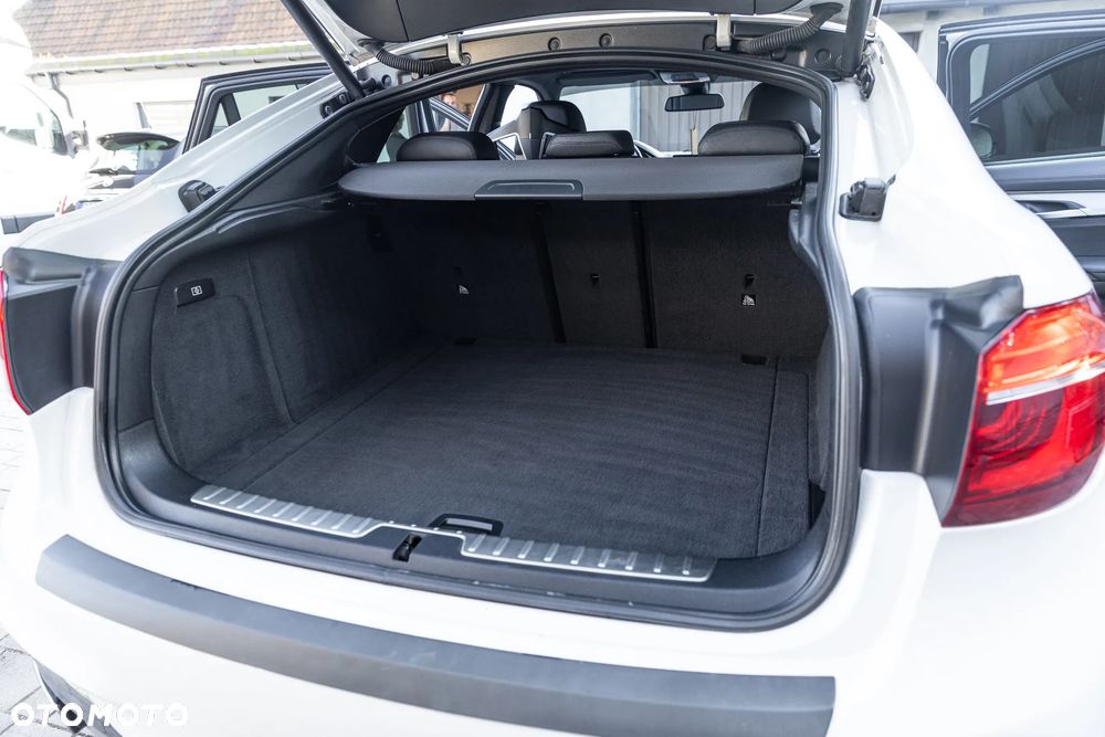 BMW X6 xDrive40d - 35