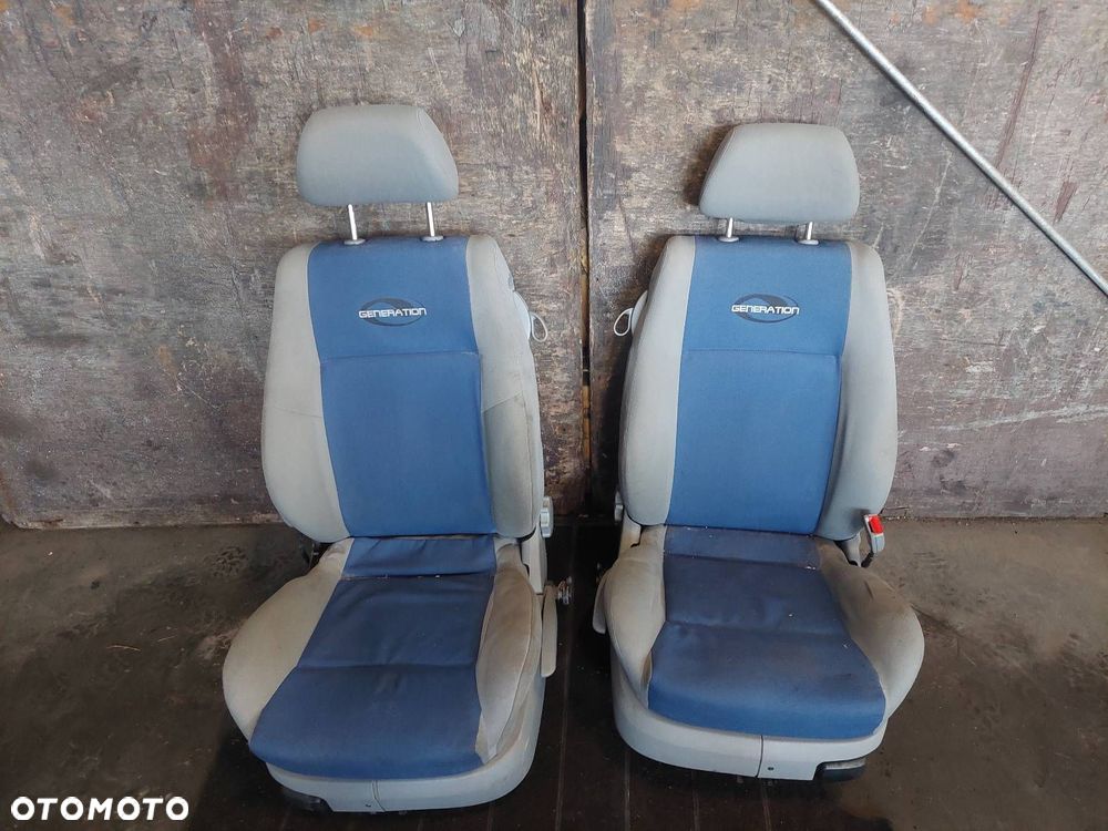 FOTELE KOMPLET LEWY PRAWY KANAPA TYŁ VOLKSWAGEN GOLF IV 3D - 4