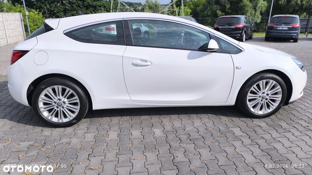 Opel Astra 1.6 Turbo Innovation - 11
