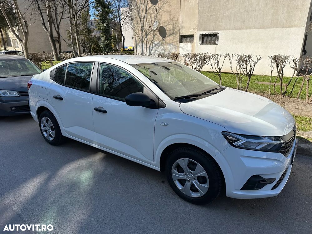 Dacia Logan TCe 90 Essential - 5