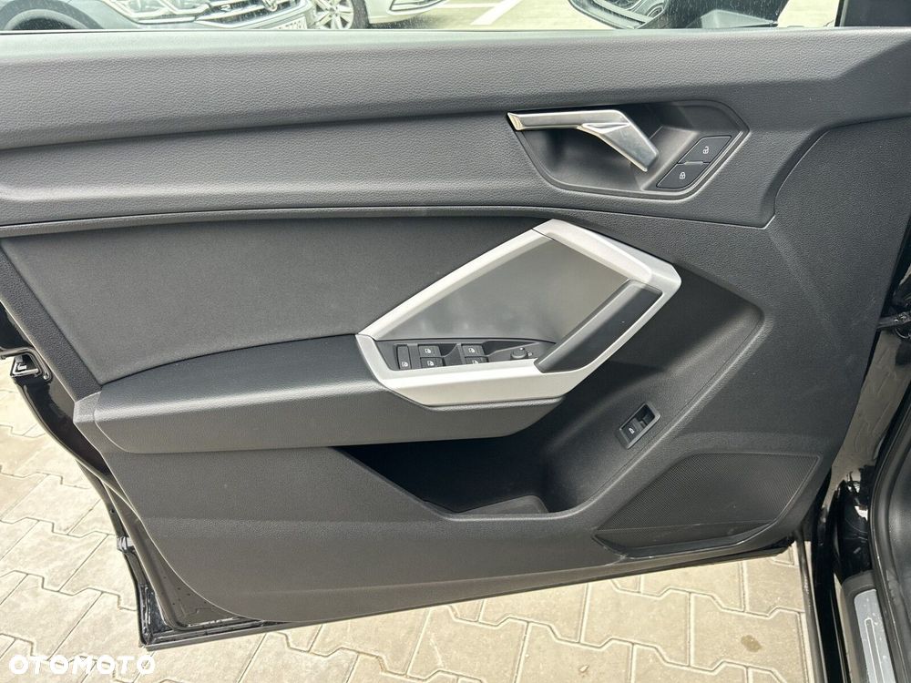 Audi Q3 - 13