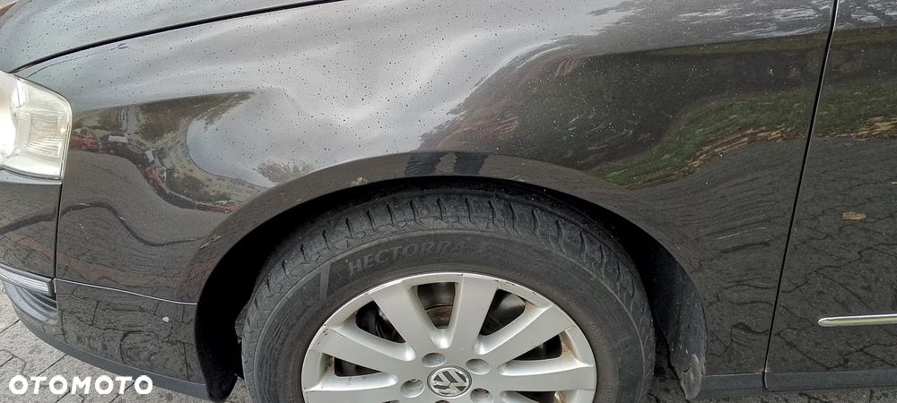 Volkswagen Passat 1.9 TDI Highline - 13
