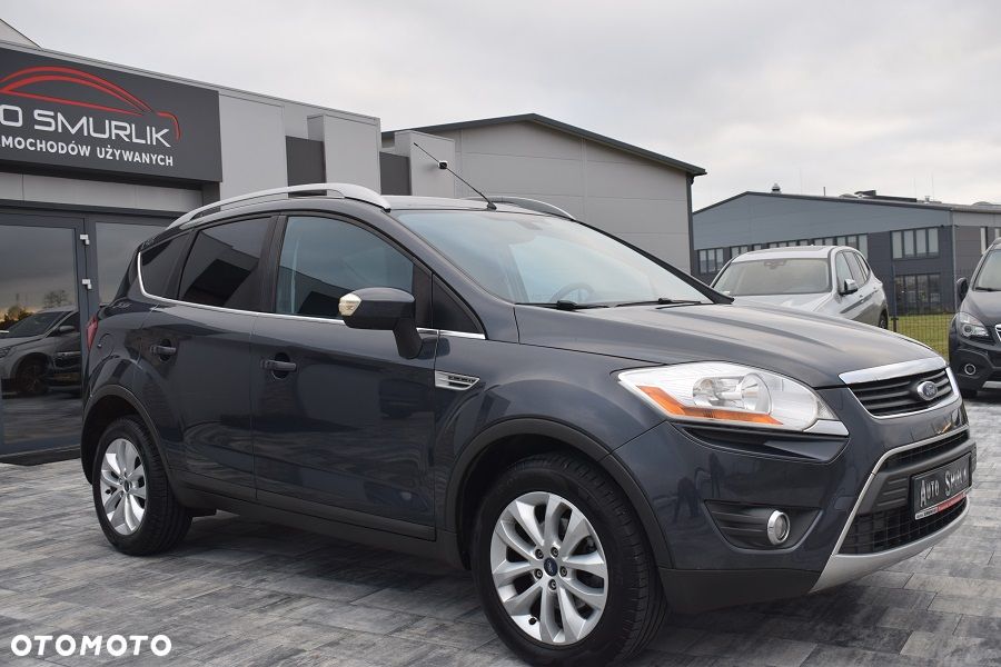 Ford Kuga 2.0 TDCi 2x4 Titanium - 26