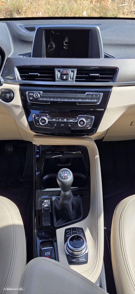 BMW X1 16 d sDrive - 22