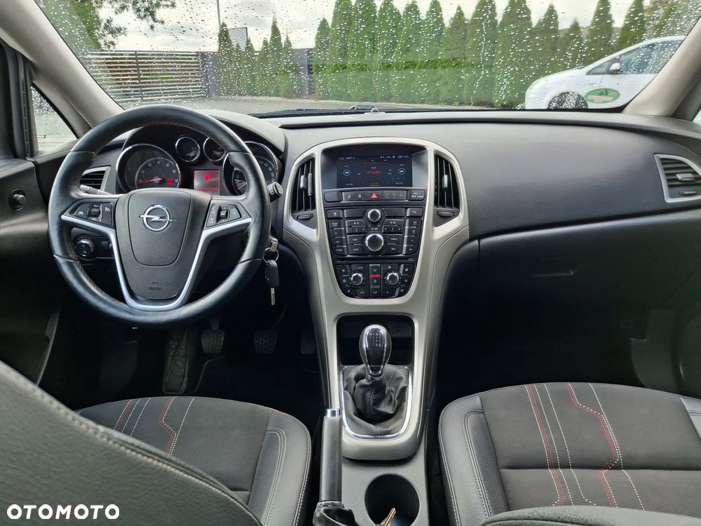 Opel Astra 1.4 Turbo Sports Tourer 150 Jahre - 8