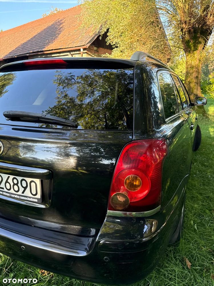 Toyota Avensis 2.2 D-4D Sol Plus - 13