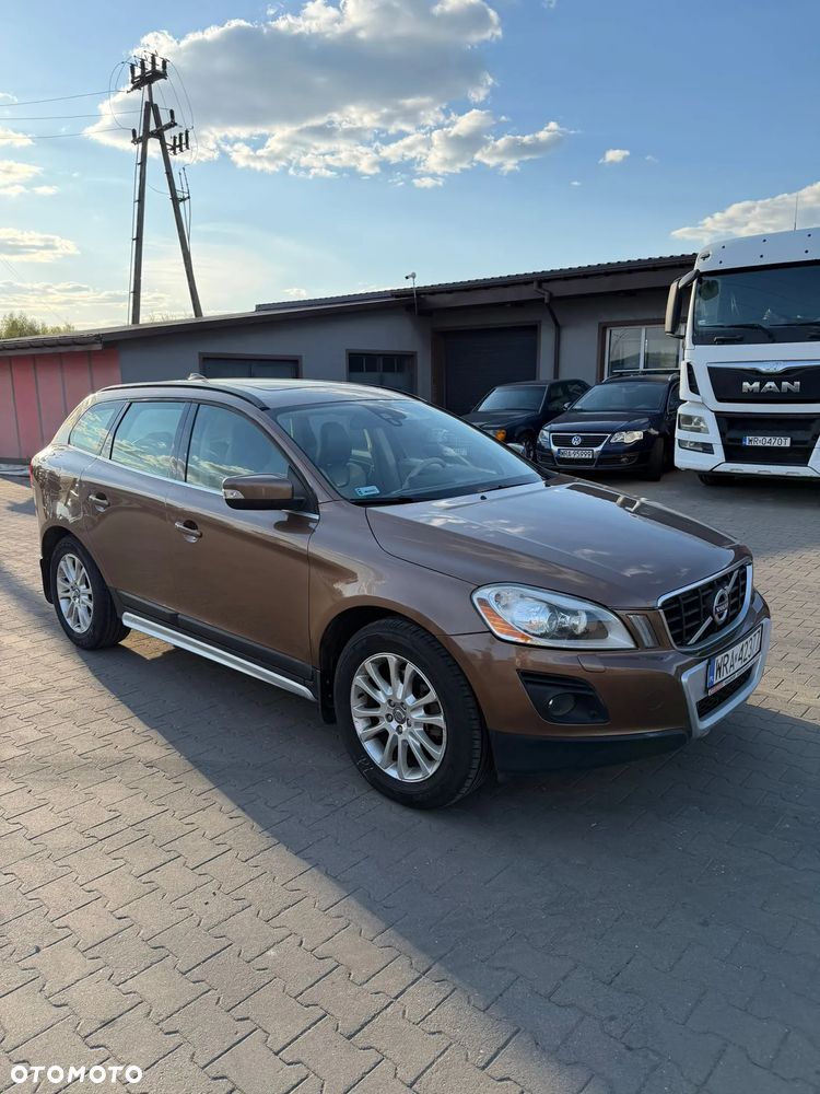 Volvo XC 60 - 1