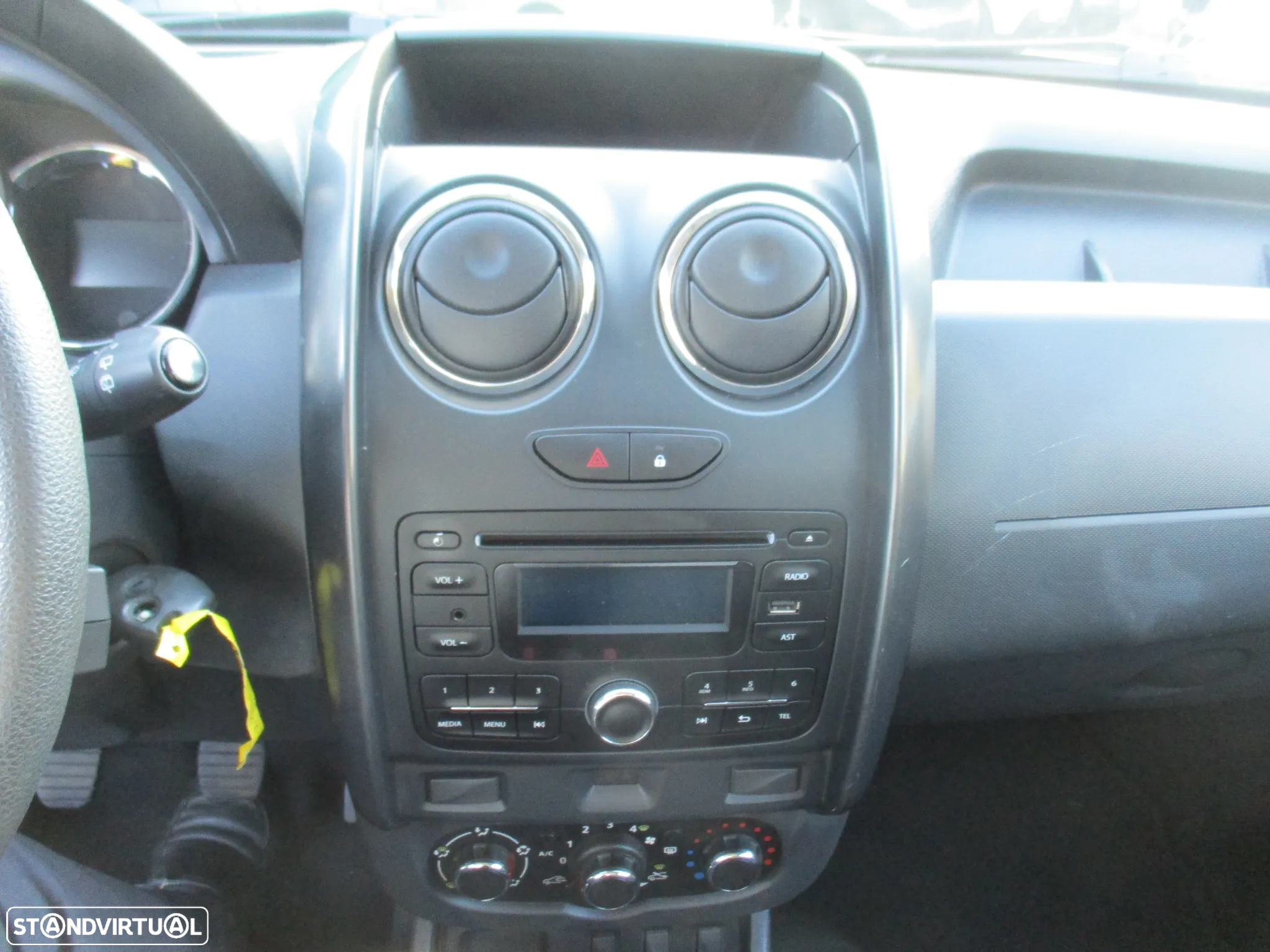 Dacia Duster 1.5 dCi Prestige - 14