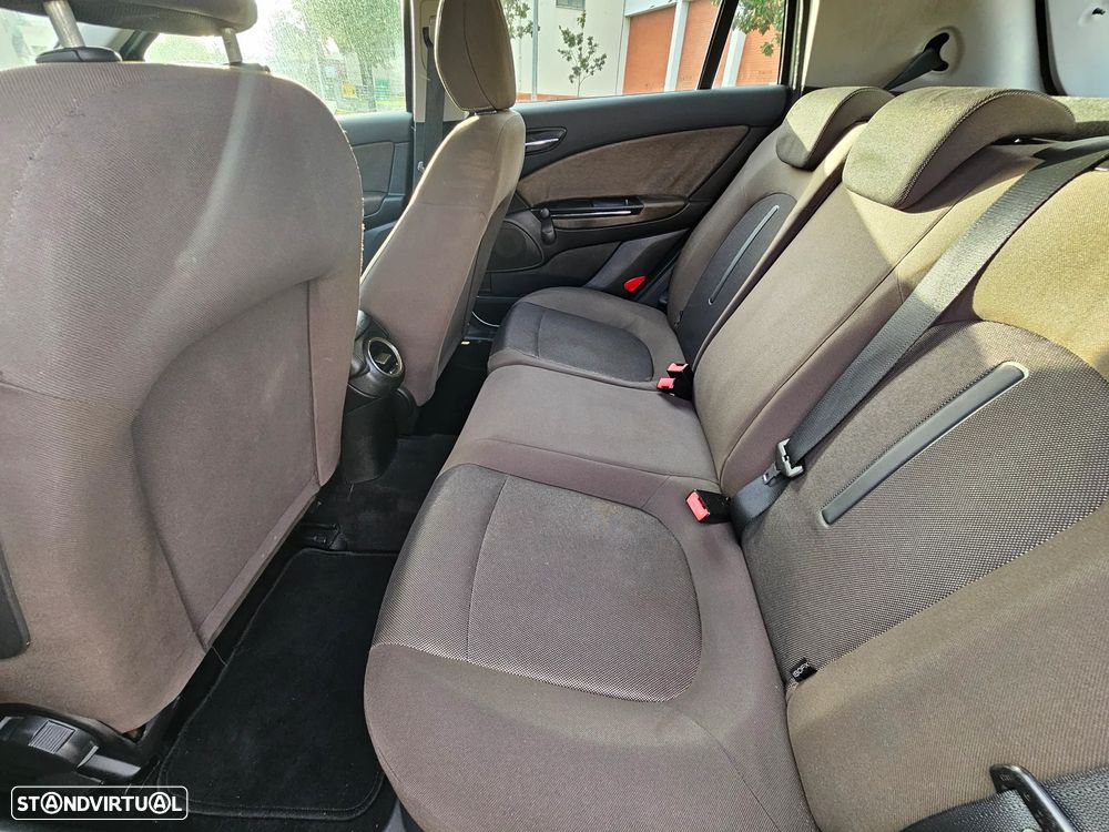 Fiat Bravo 1.6 M-Jet Dynamic - 9