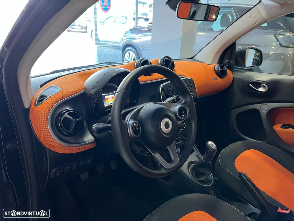 Smart ForTwo Coupé 1.0 Passion 71 - 12