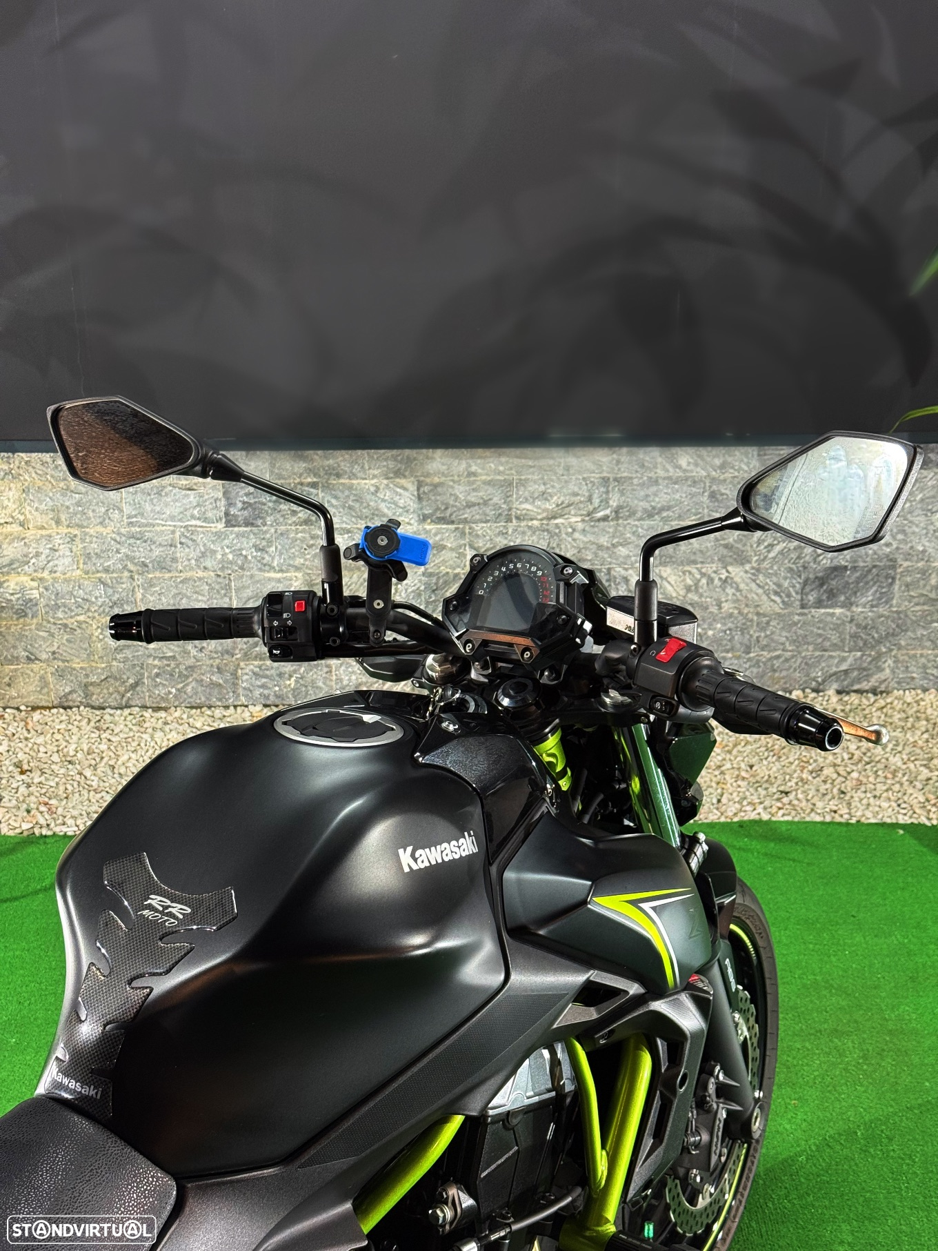 Kawasaki Z - 12