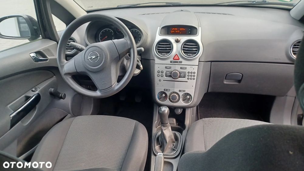 Opel Corsa 1.2 16V 111 - 9