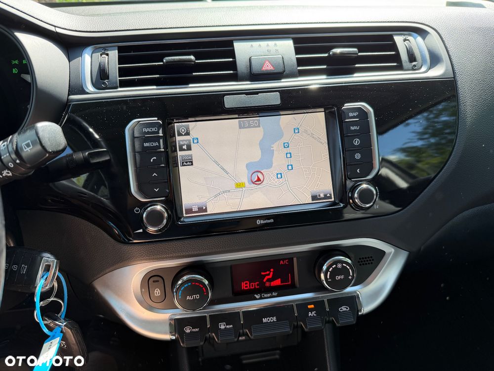 Kia Rio 1.4 ISG Dream Team Edition - 17