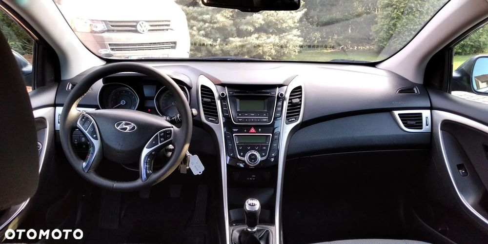 Hyundai i30 blue 1.6 GDI Trend - 18