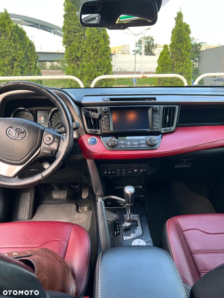Toyota RAV4 Hybrid Selection 4x2 - 14