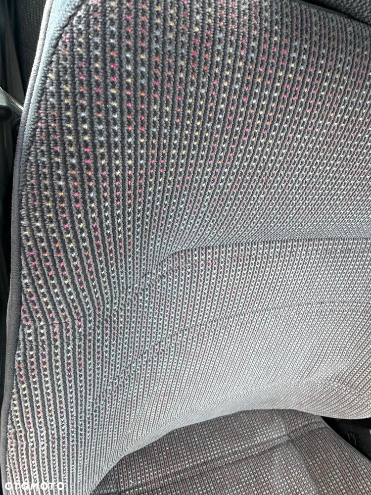 Volkswagen Vento - 14