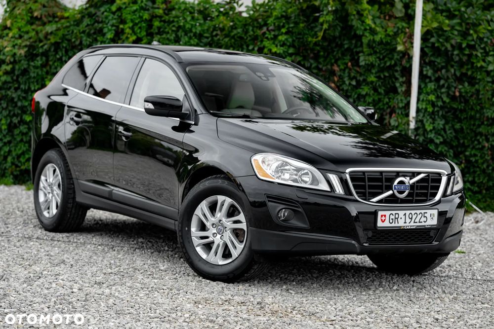 Volvo XC 60 3.2 AWD Kinetic - 3
