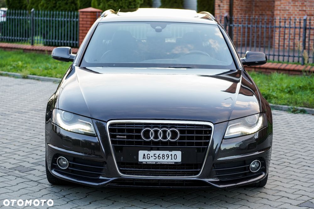 Audi A4 Avant 3.0 TDI DPF quattro tiptronic S line Sportpaket (plus) - 4