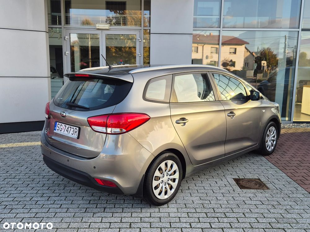 Kia Carens 1.6 GDI Business Line EU6 - 7