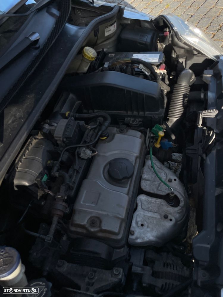 Citroën C2 1.1 - 13